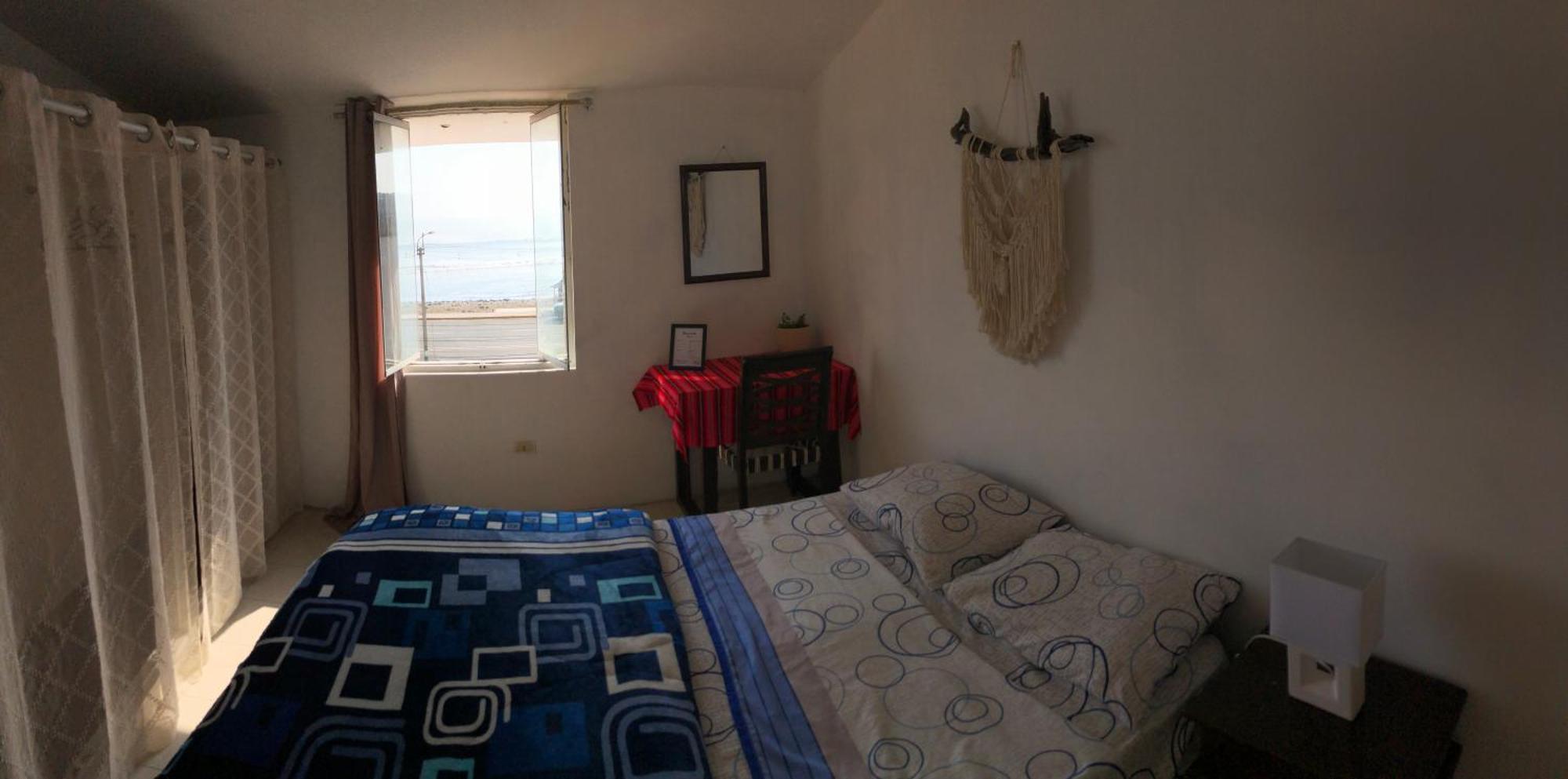 Pointbreak Surf Camp Vandrarhem Huanchaco Rum bild