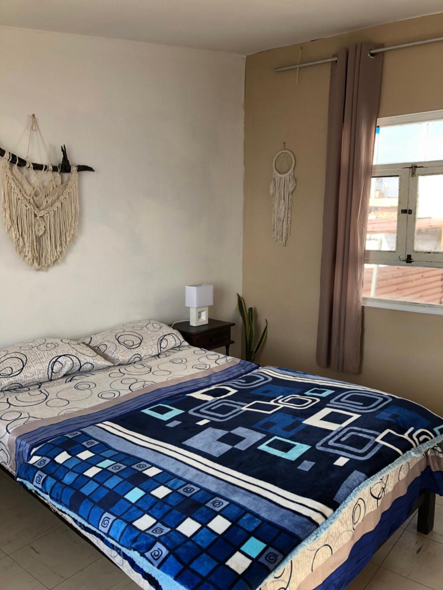 Pointbreak Surf Camp Vandrarhem Huanchaco Rum bild