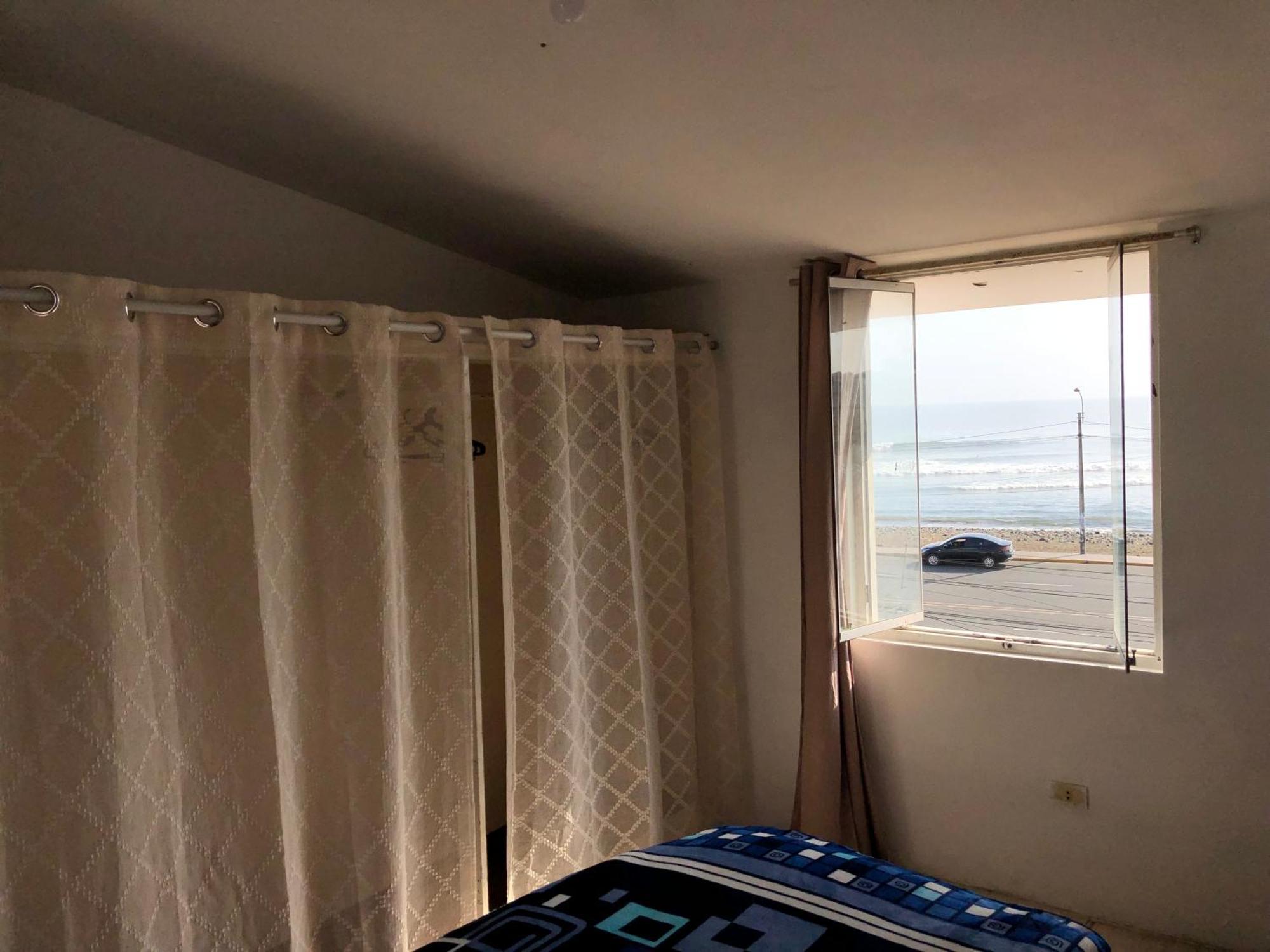 Pointbreak Surf Camp Vandrarhem Huanchaco Rum bild