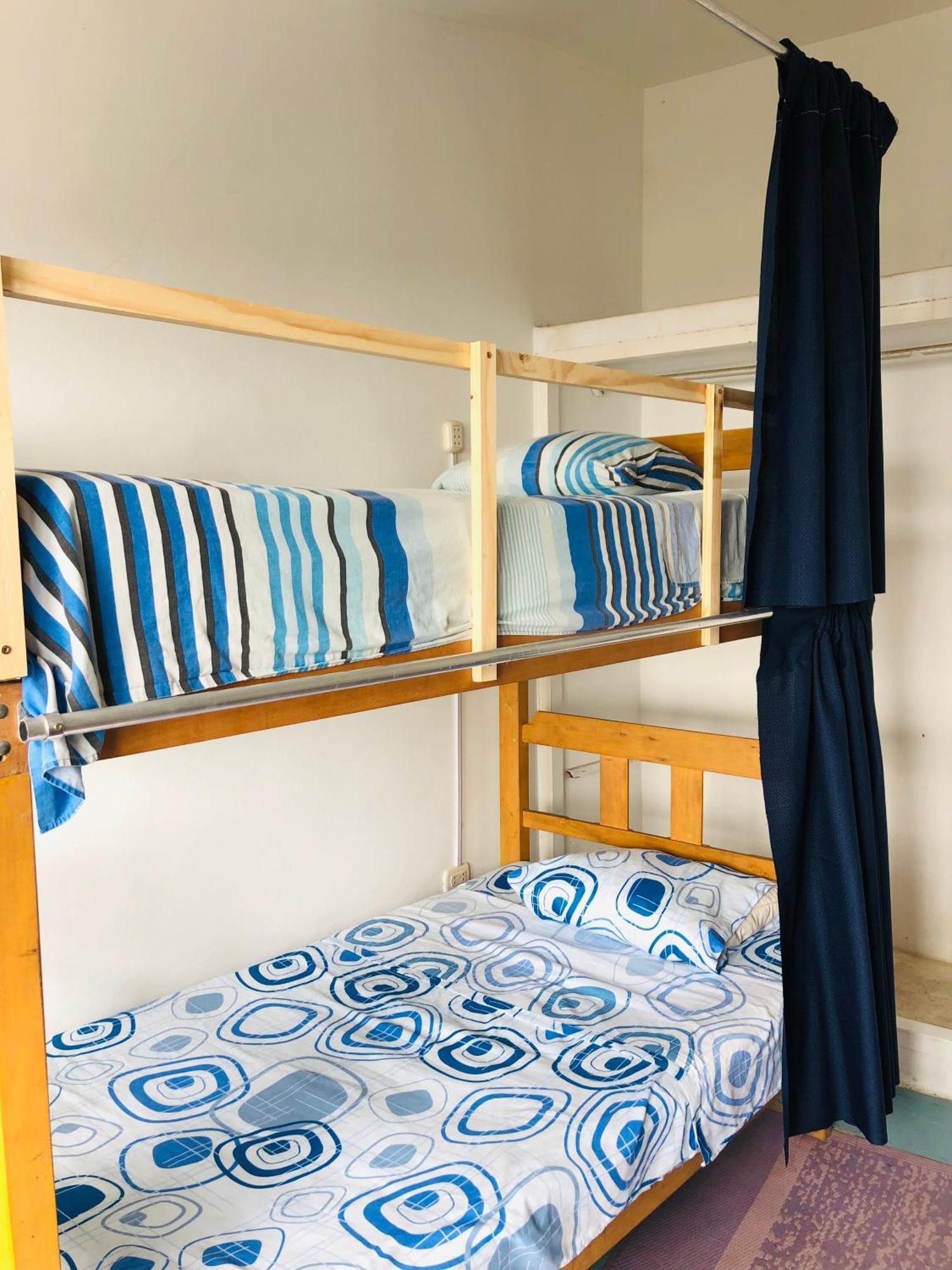 Pointbreak Surf Camp Vandrarhem Huanchaco Rum bild